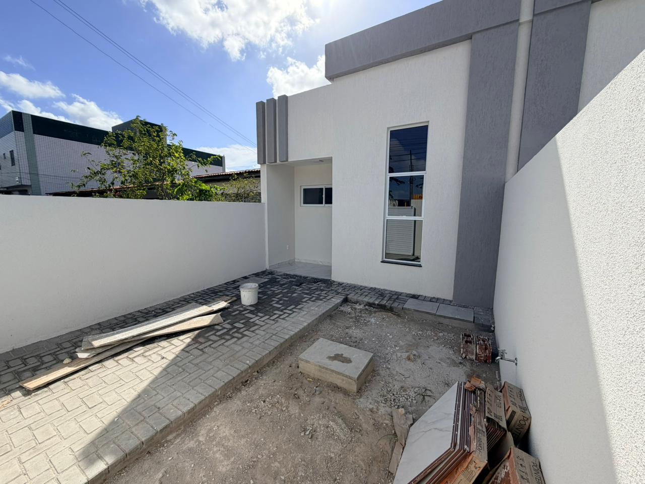 CASA TERREA 3 QUARTOS A VENDA NO COLINAS DO SUL CASA TERREA 3 QUARTOS A VENDA NO COLINAS DO SUL