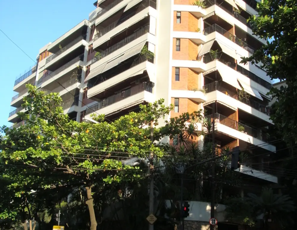 Edificio Paul Eluard