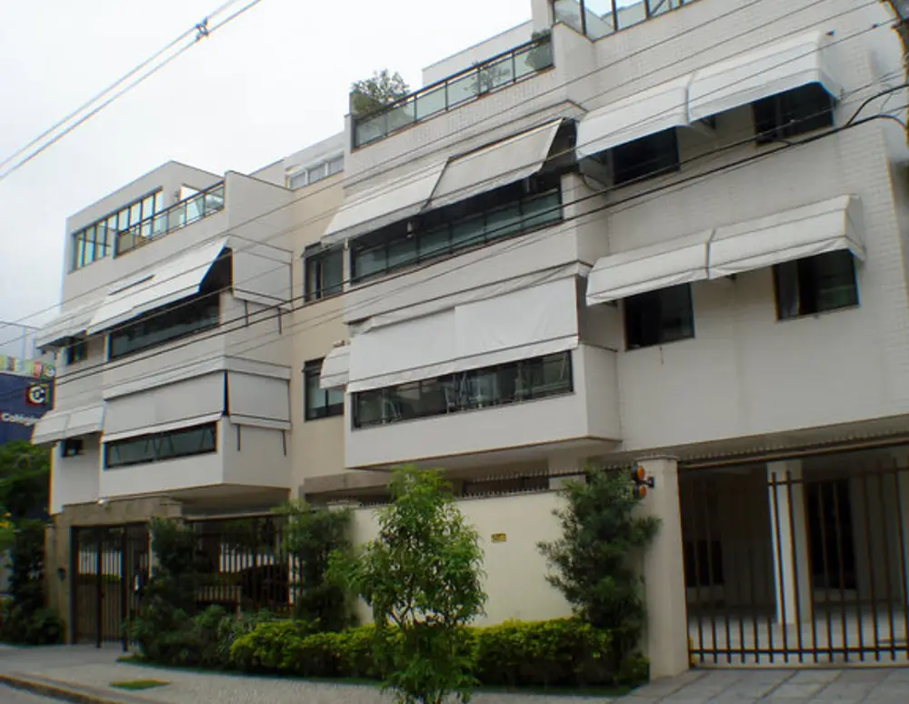 Edificio Mar de Safira
