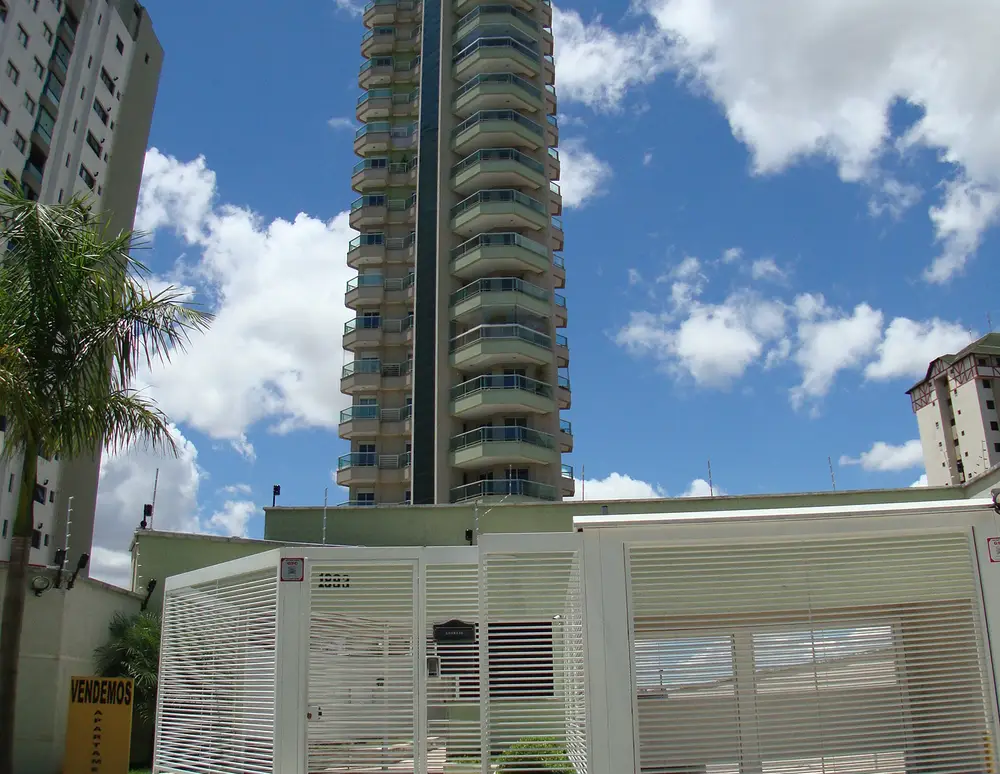 Edificio Green Tower — foto 2