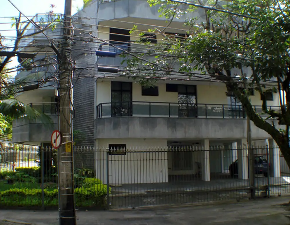Edificio Residence