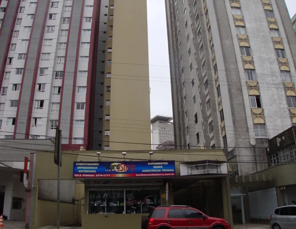 Edificio Julio Manfredini Junior