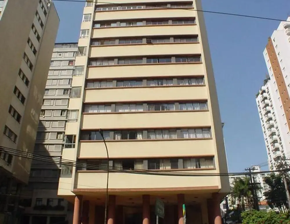 Edificio Pilotis — foto 2