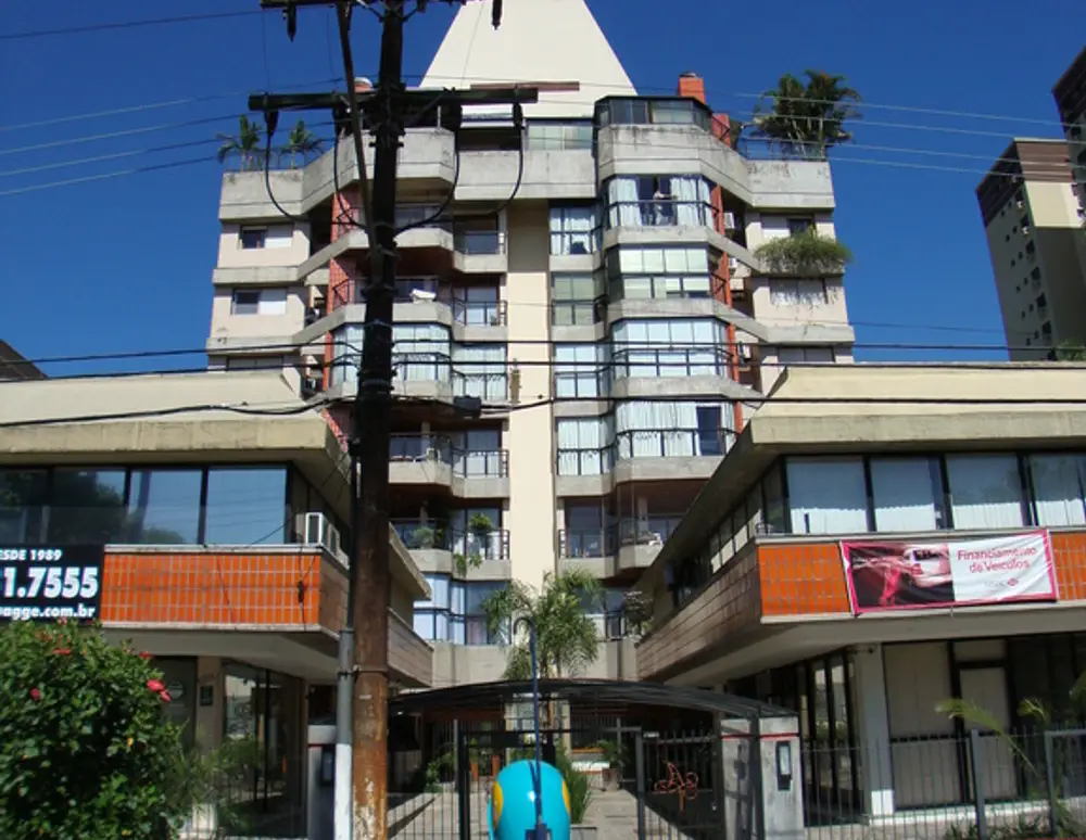 Edificio Solar Ana Terra
