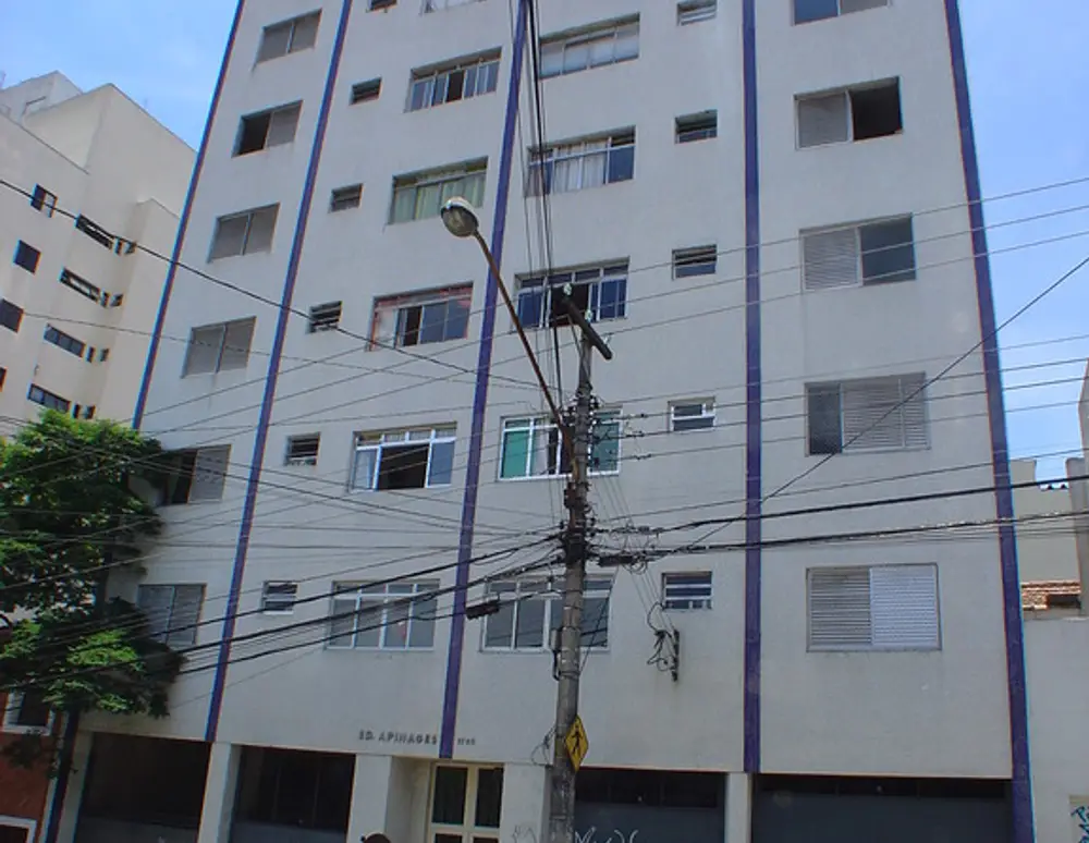 Edificio Apinages