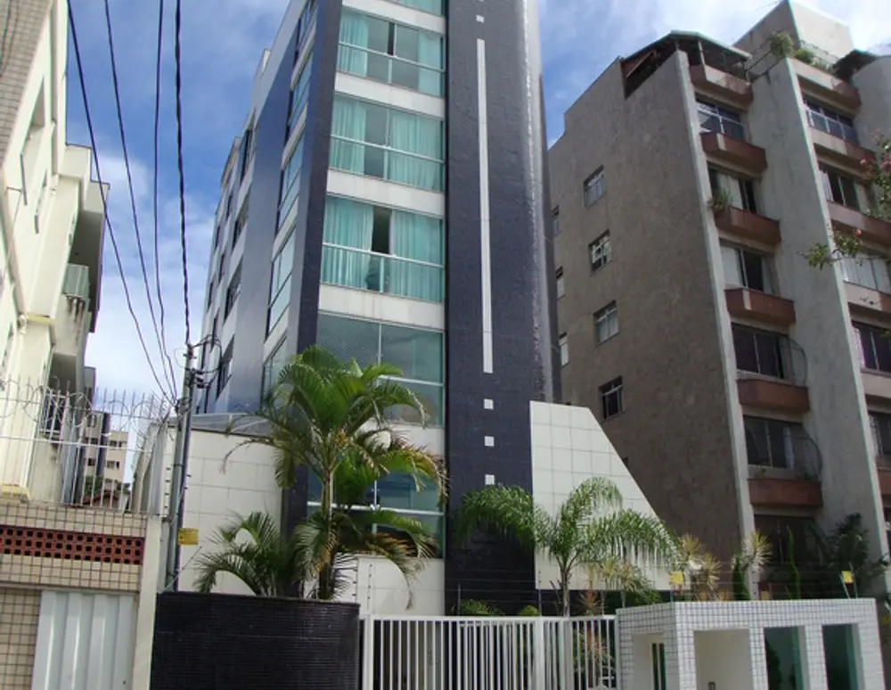 Edifício Petras