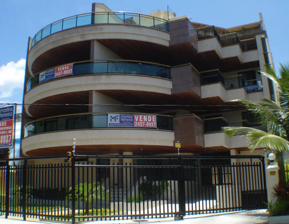 Edificio Maria Cecilia Ii