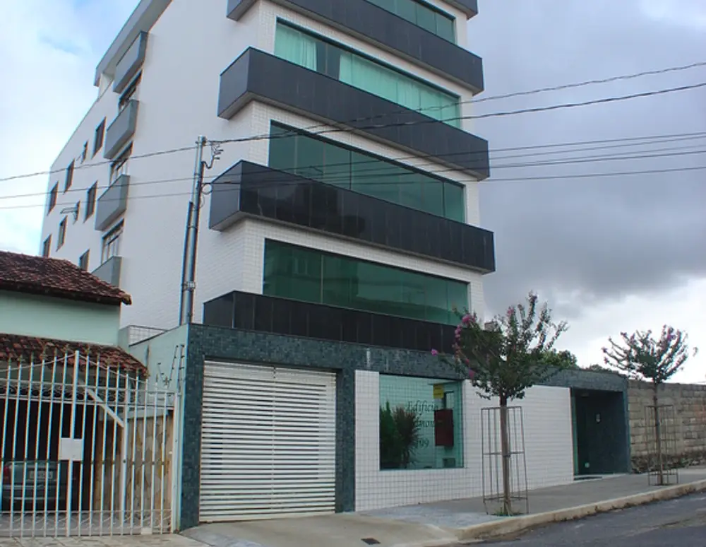 Edificio Residencial Carla Simone Reis