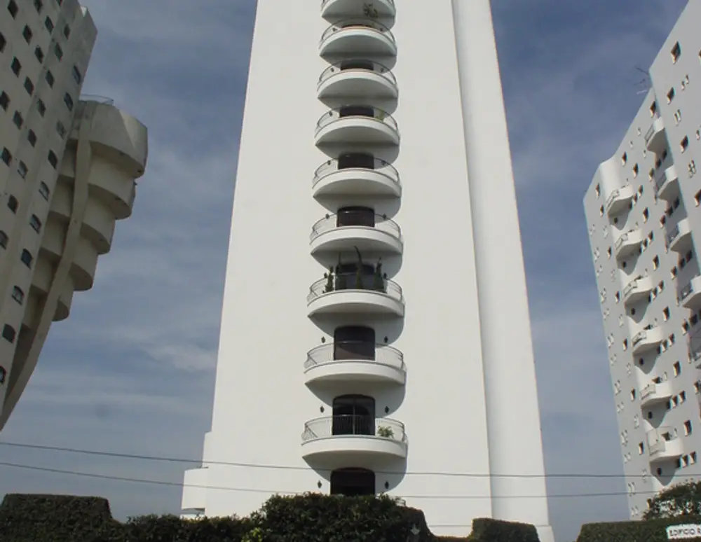 Edificio Roof