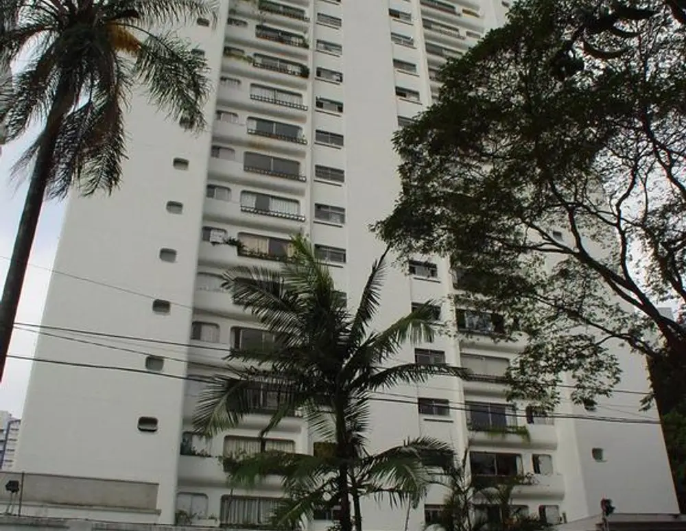 Edificio Hyde Park