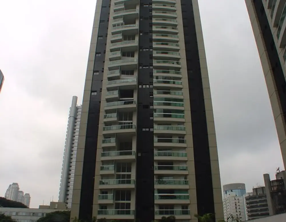 Florida Penthouses - Landmark Nacoes Unidas — foto 6