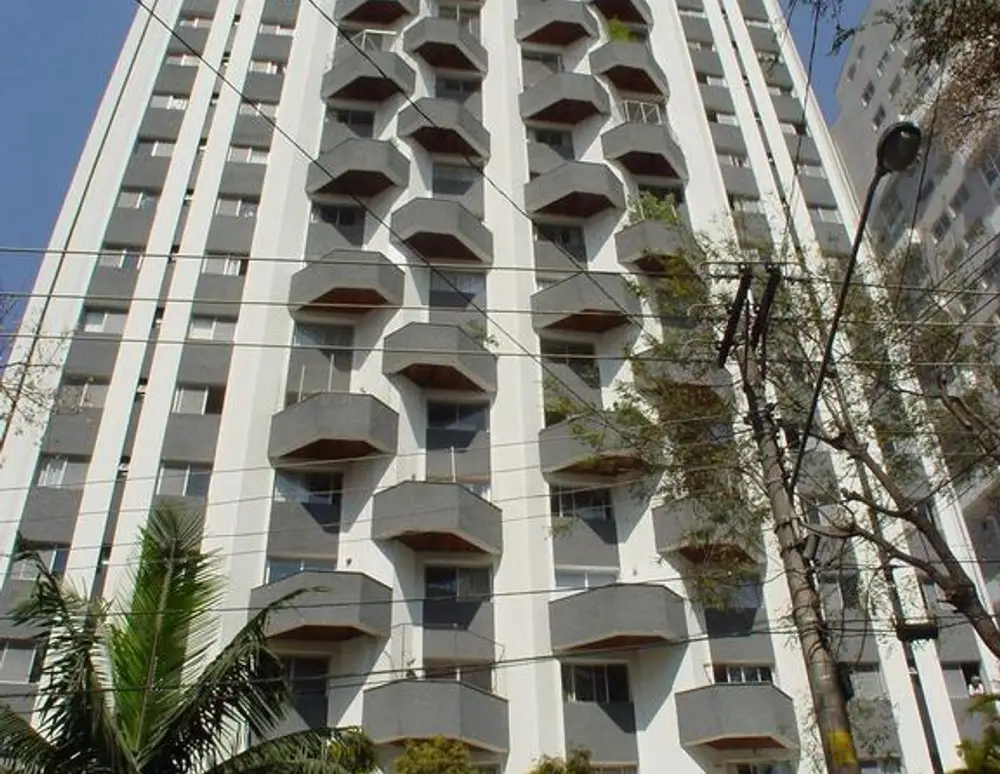 Edificio Piazza Del Sole