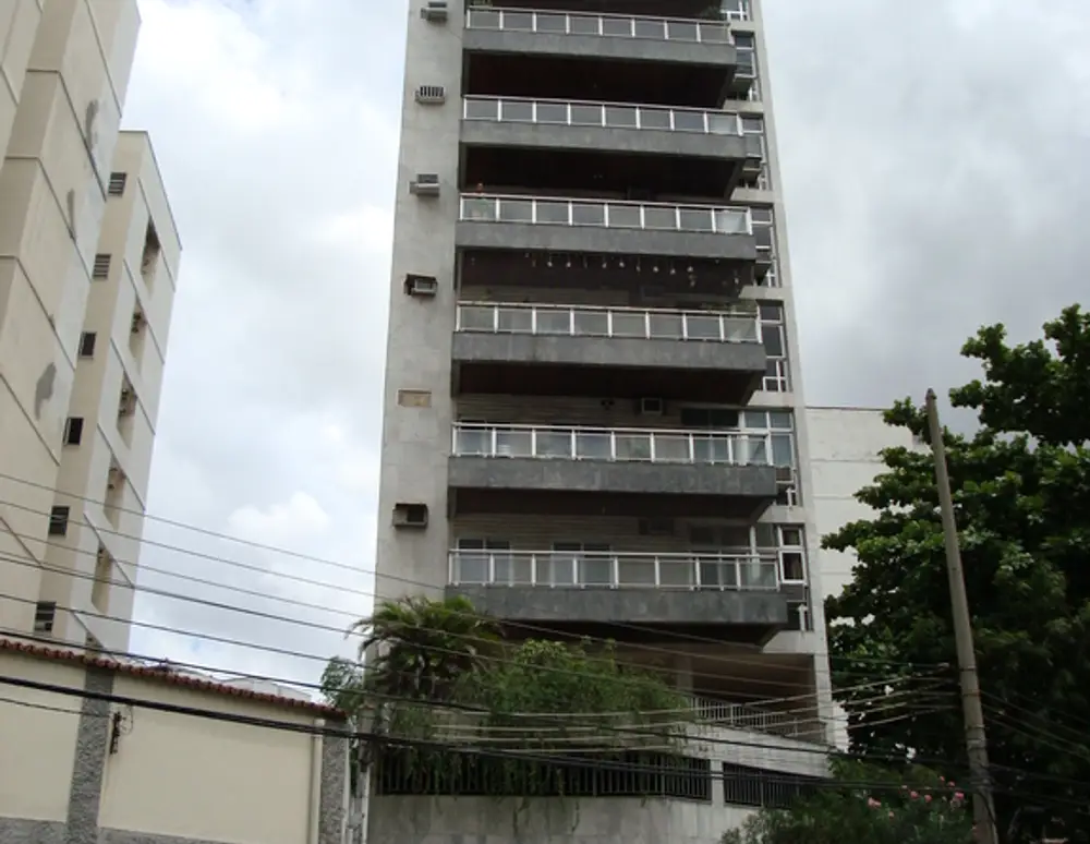 Edificio Lagoa Azul