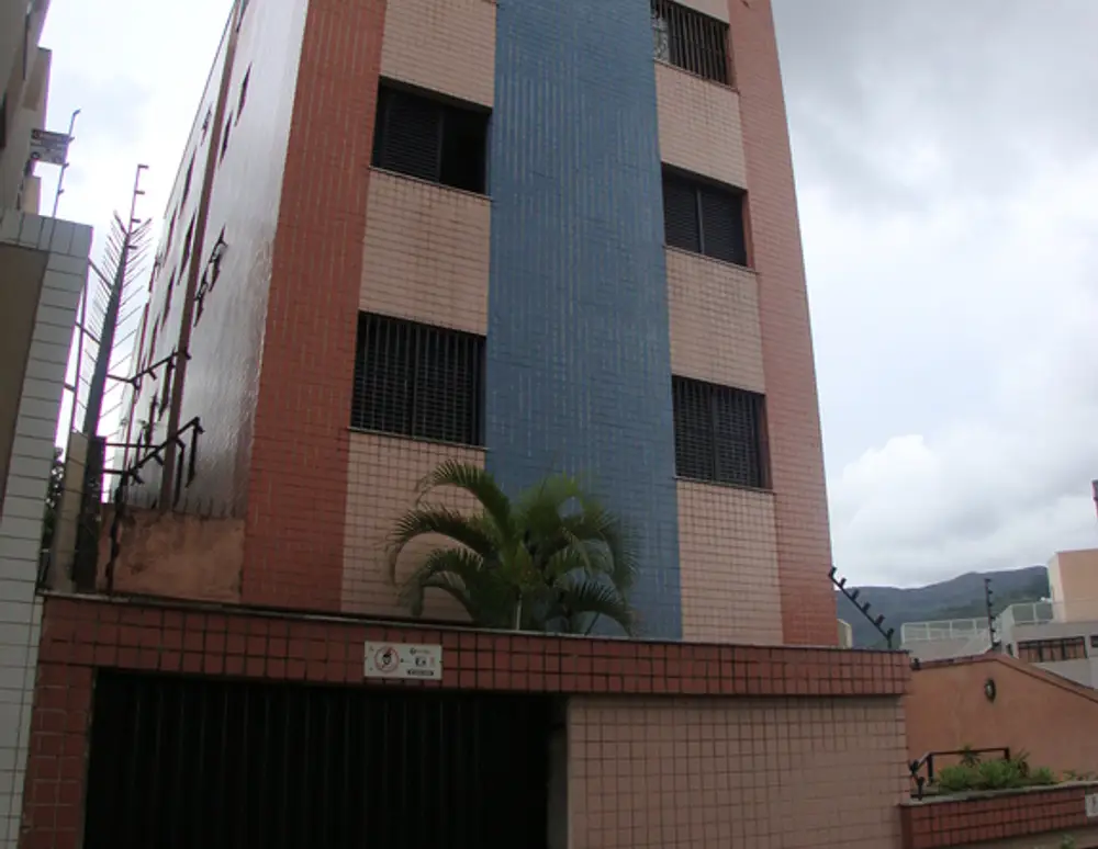 Edificio Residencial Oriente