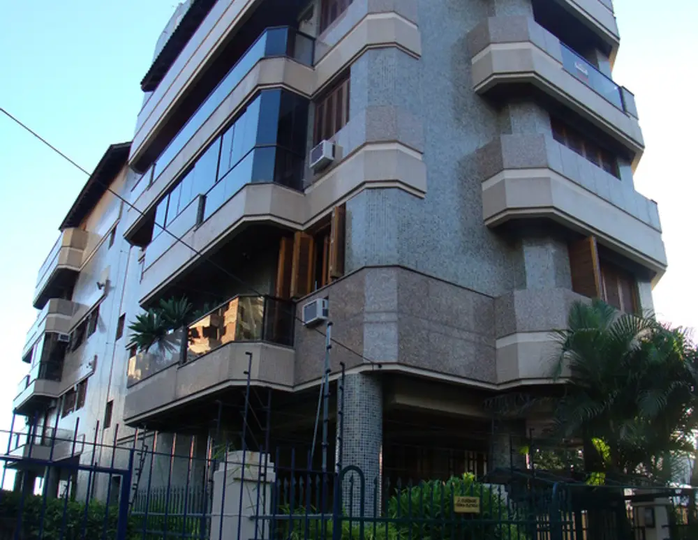 Edificio Mirantes de Cervantes