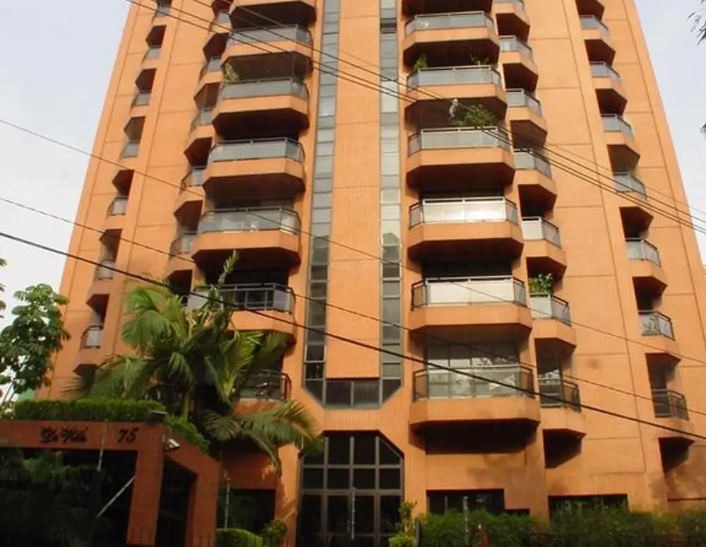 Edificio de Ville — foto 2
