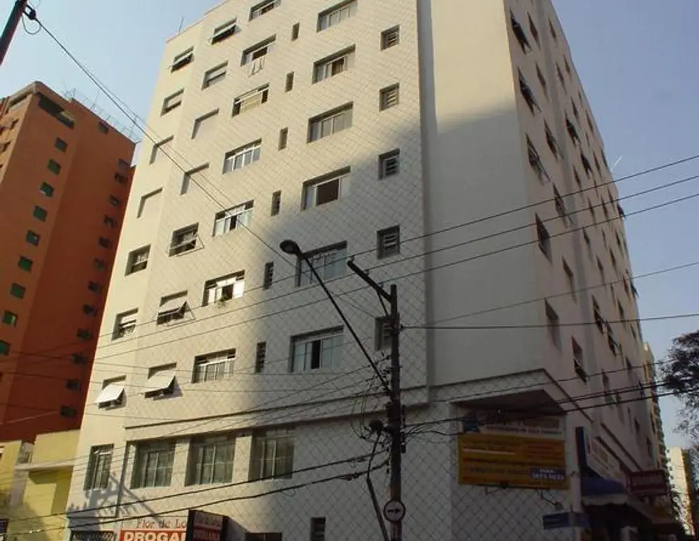 Edificio Apinages