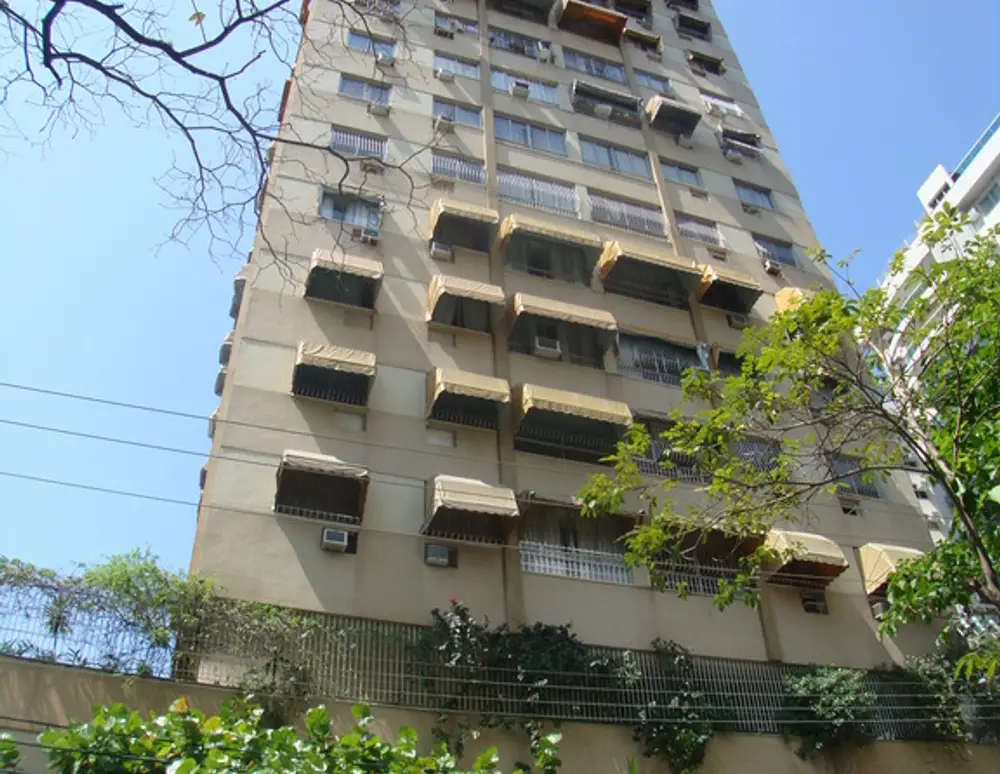 Edificio Bougainville Blanc e Rouge