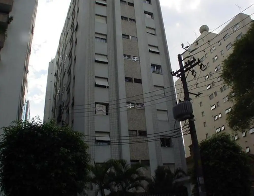 Edificio Pedra Marron