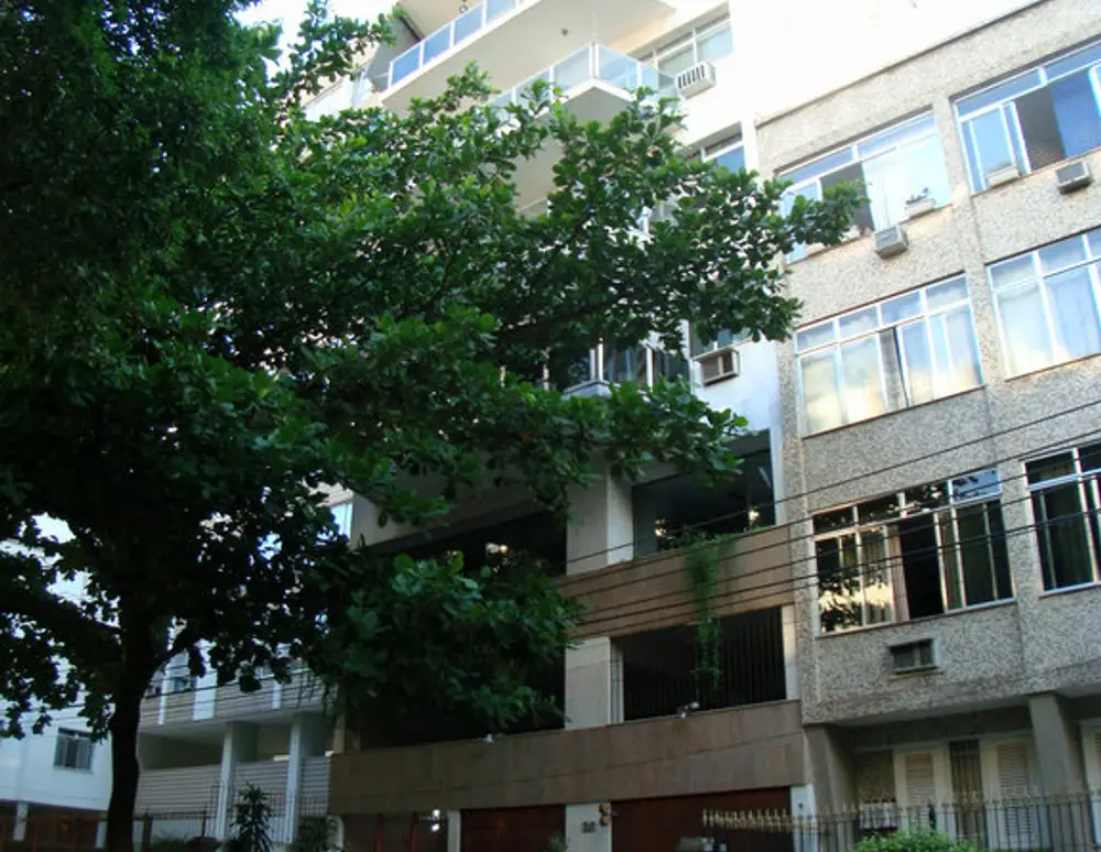 Edificio Montese