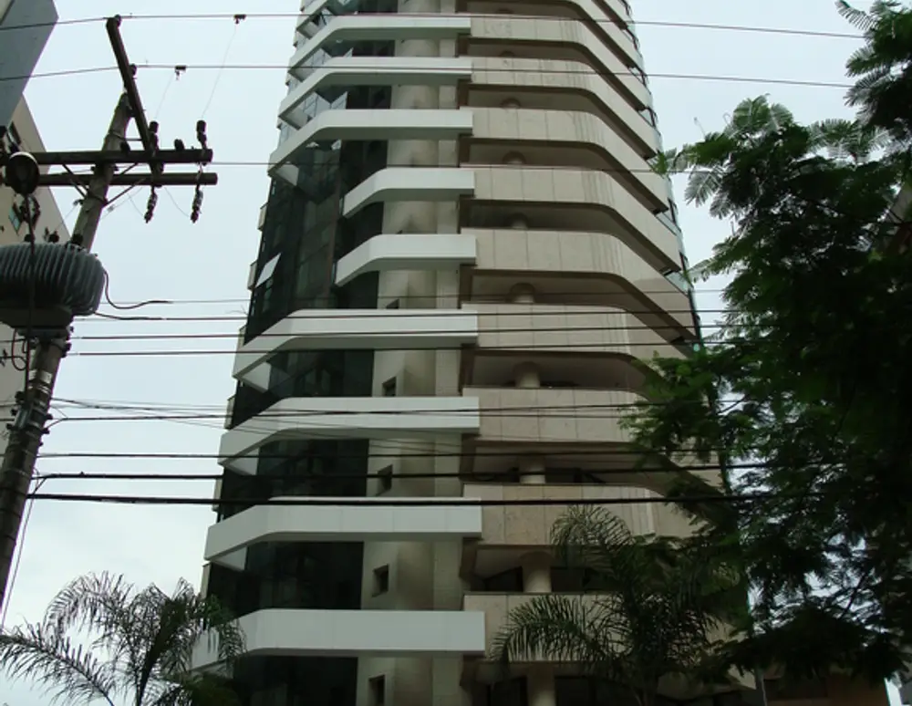 Edifício Doral Tower