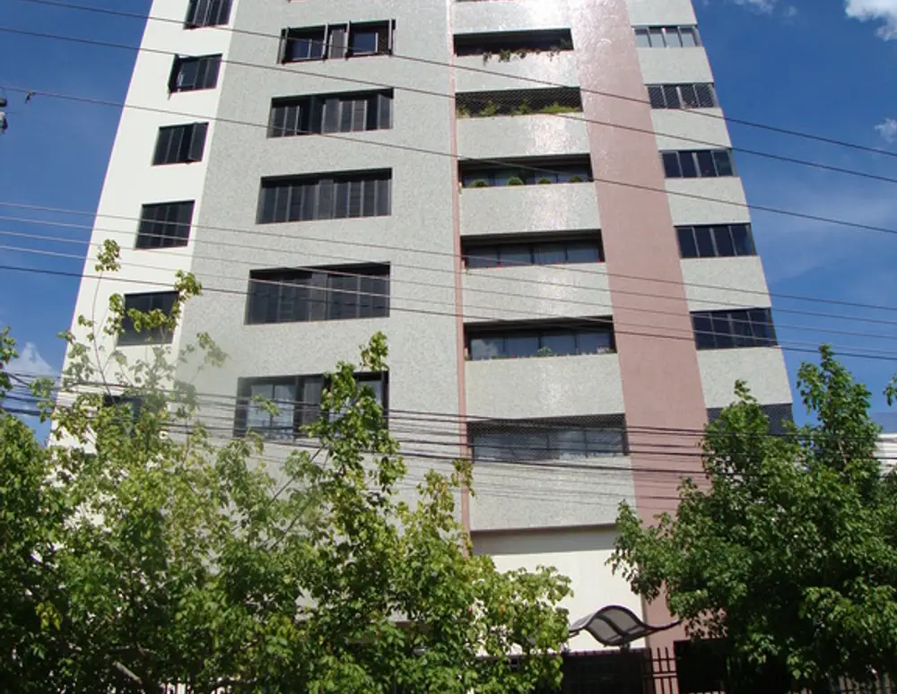 Edificio Patmos Building