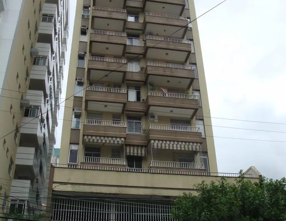 Edificio Opus Ii
