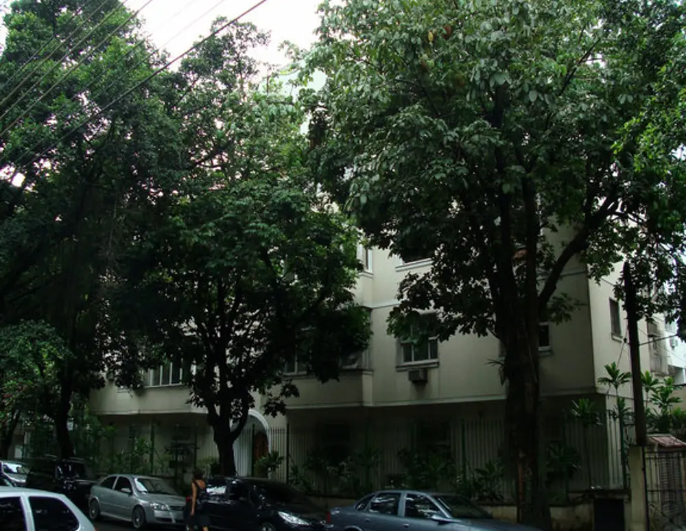 Edificio J.b.