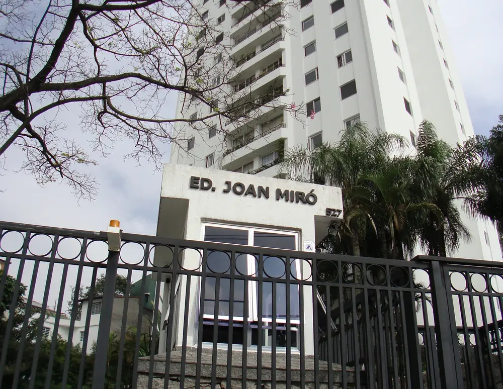 Edifício Joan Miró — foto 2