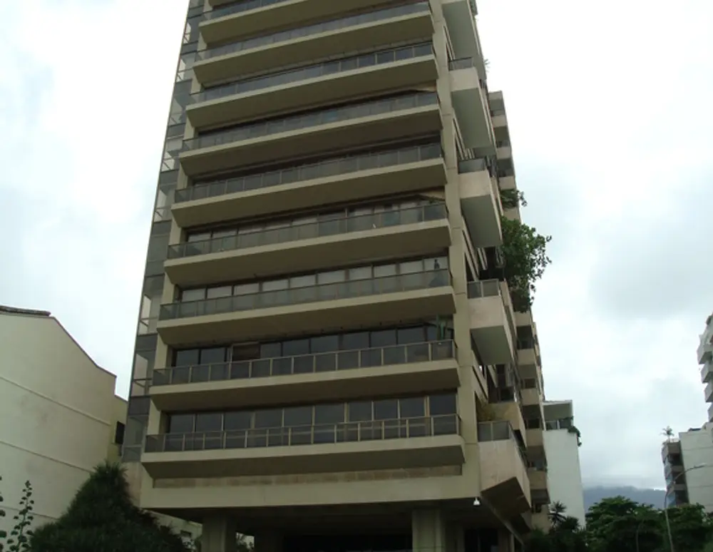 Edificio Juan Les Pins