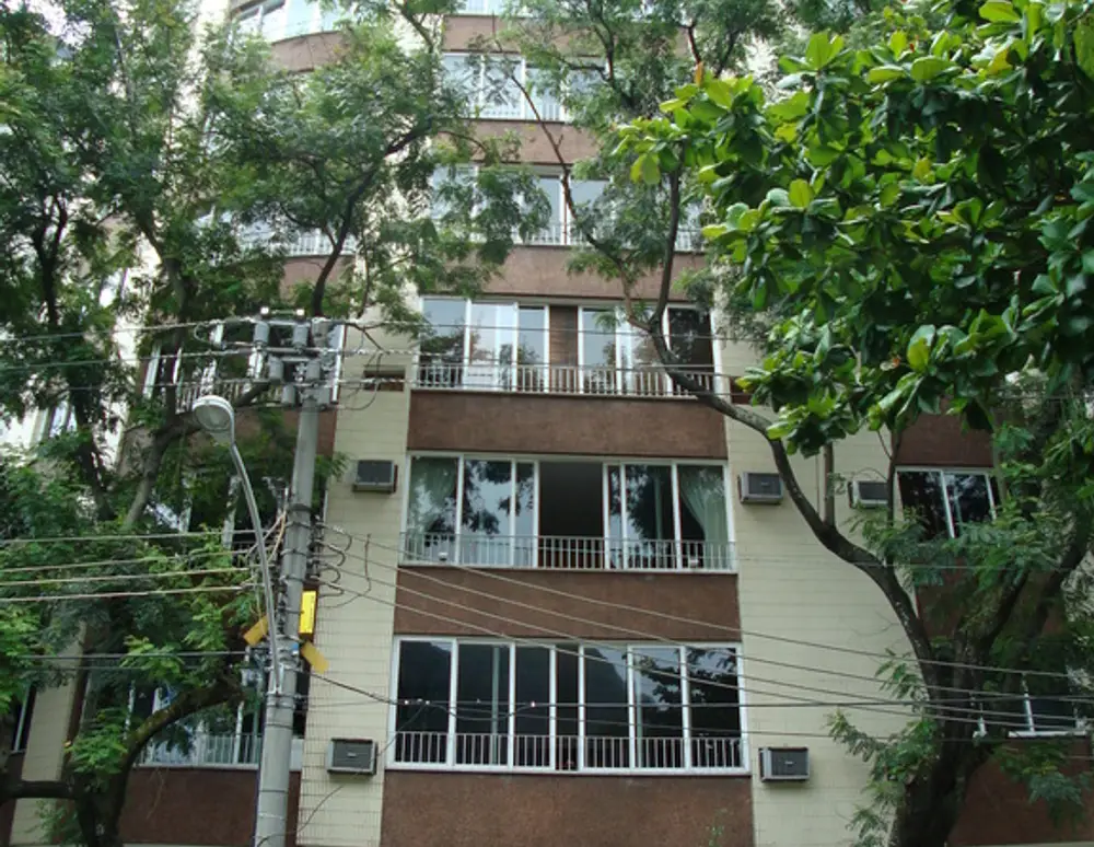 Edificio Santa Margarida Maria