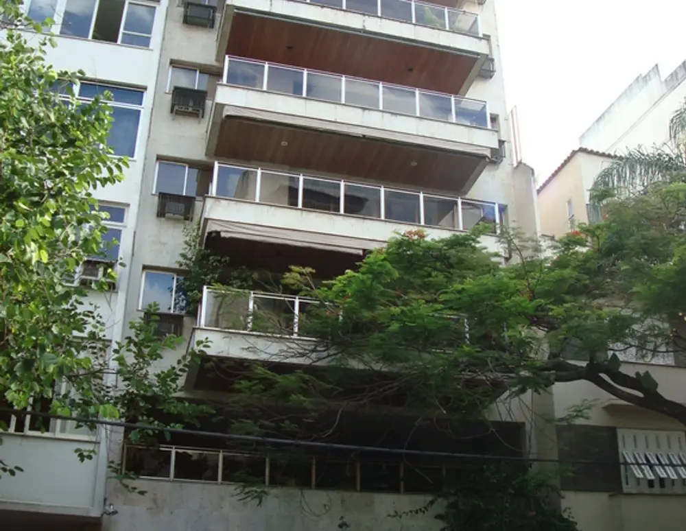 Edificio Renoir