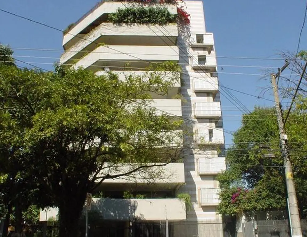 Edificio Four Seasons