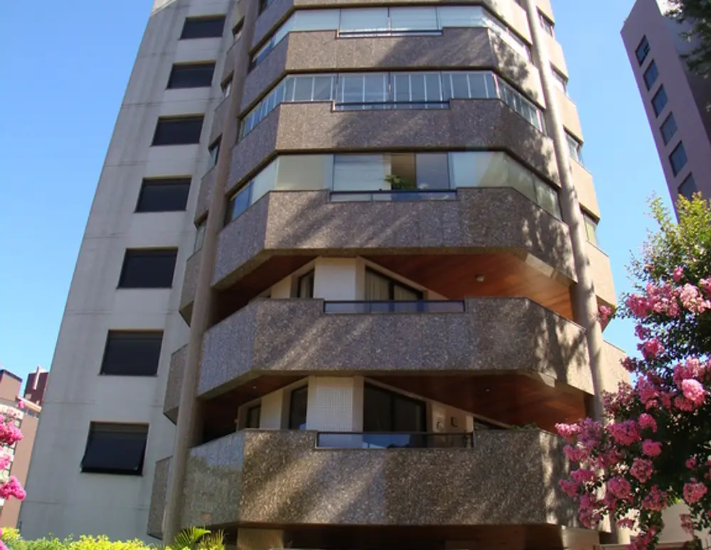 Edifício Porto Fino Place