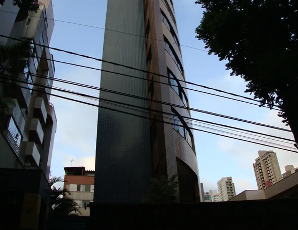 Edificio Montreux Residence