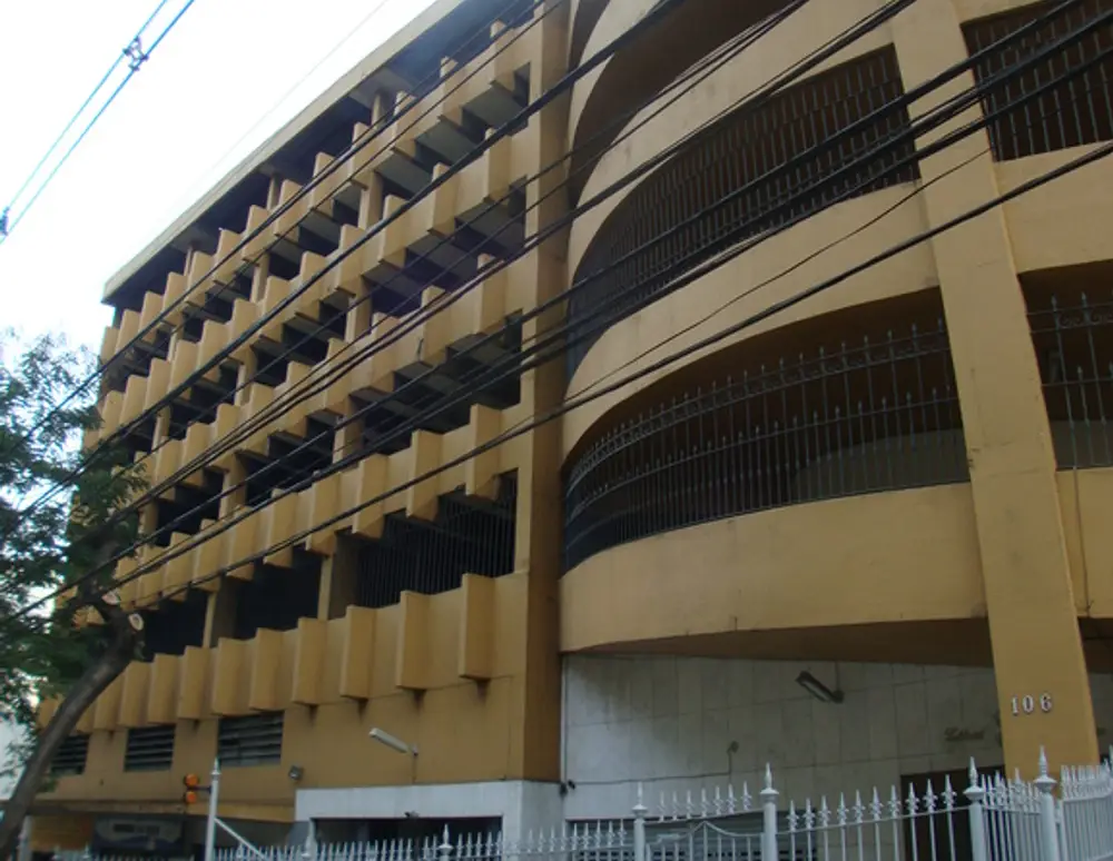 Dos Edificios Cidade de Evora e Santarem