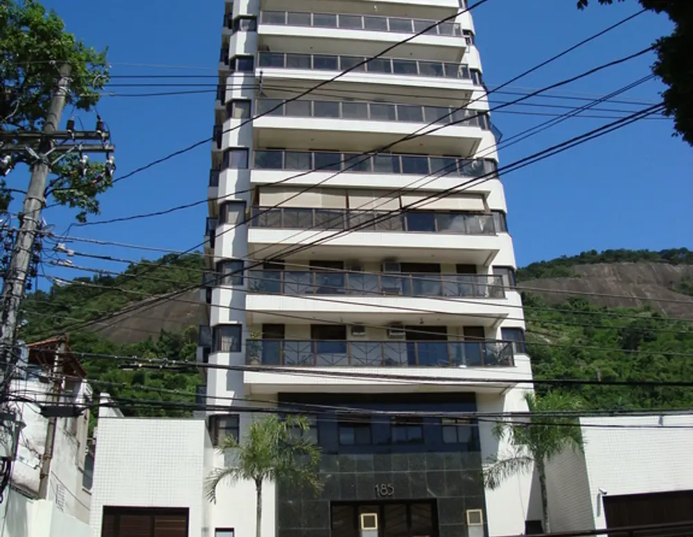 Edificio Rua Alvaro Ramos 185