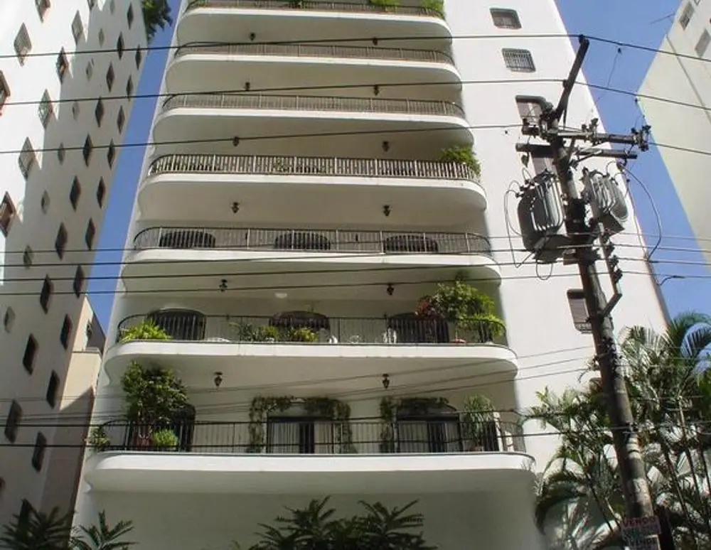 Edificio La Mediterranee