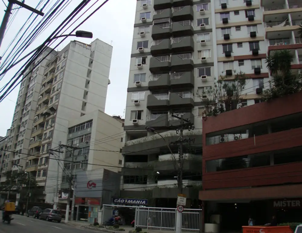 Edificio Via Morgani