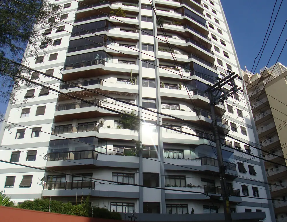 Edificio Castel Del Monte — foto 2