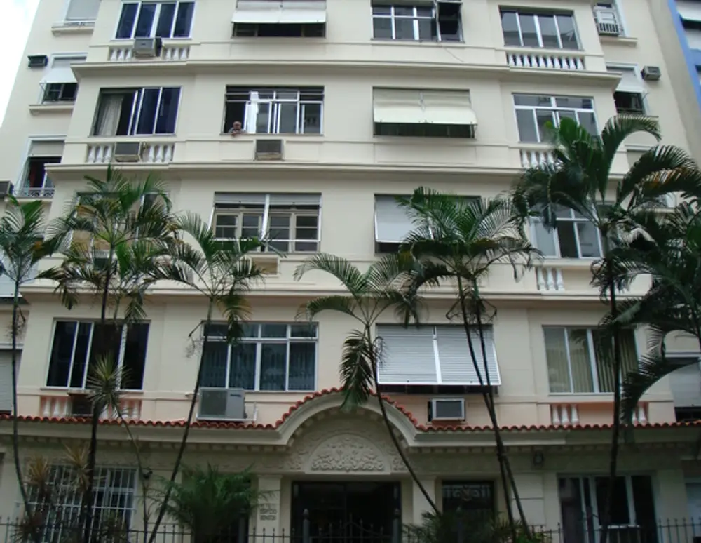 Edificio Senator
