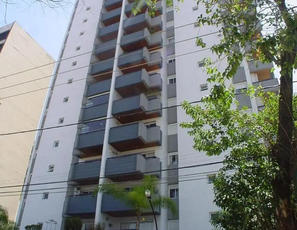 Edificio Golden Place