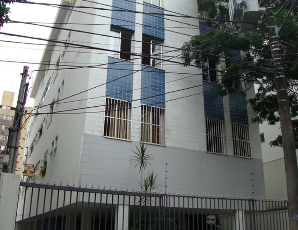 Edificio Dusky Lory