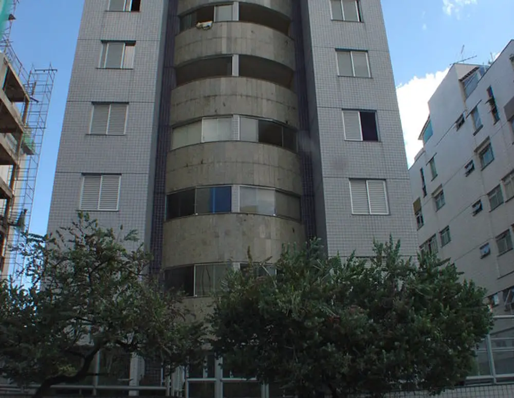 Edificio Carmel Valley