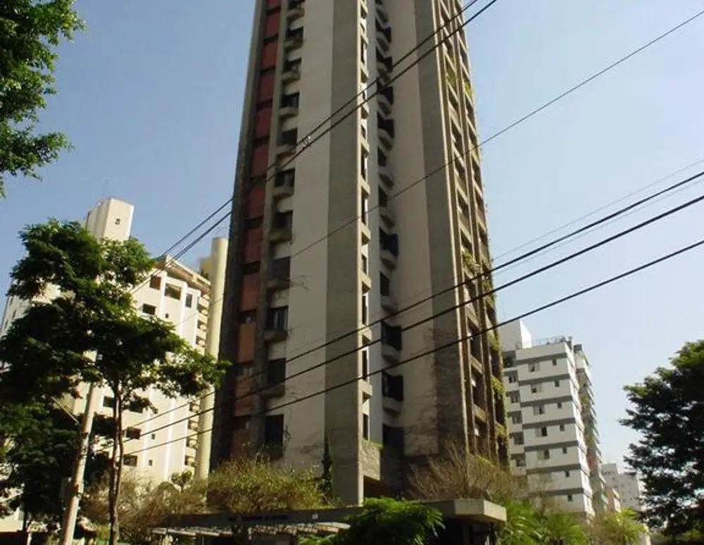 Edificio Itaigara.