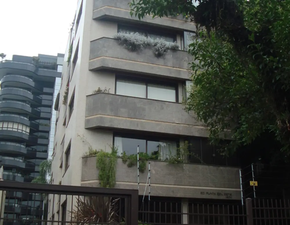 Edificio Punta Del Leste