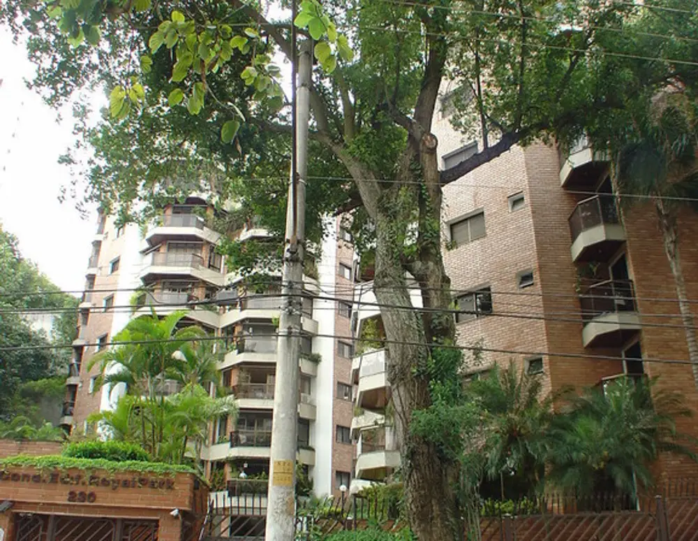 Edificio Royal Park — foto 4