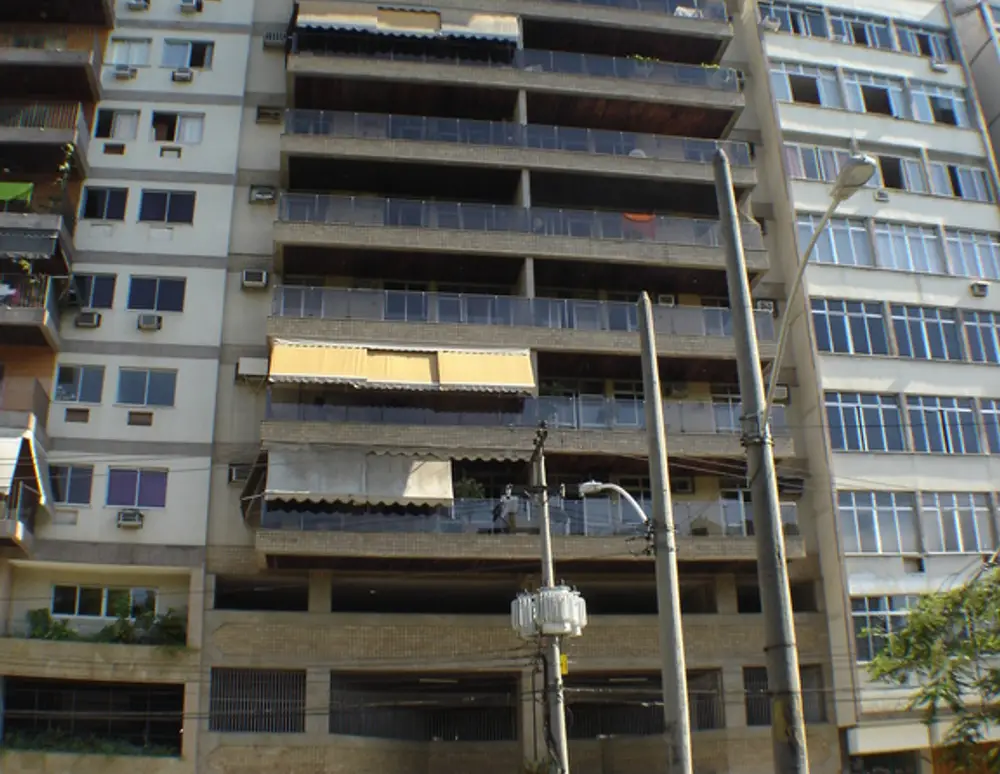 Edificio Monica Lopes