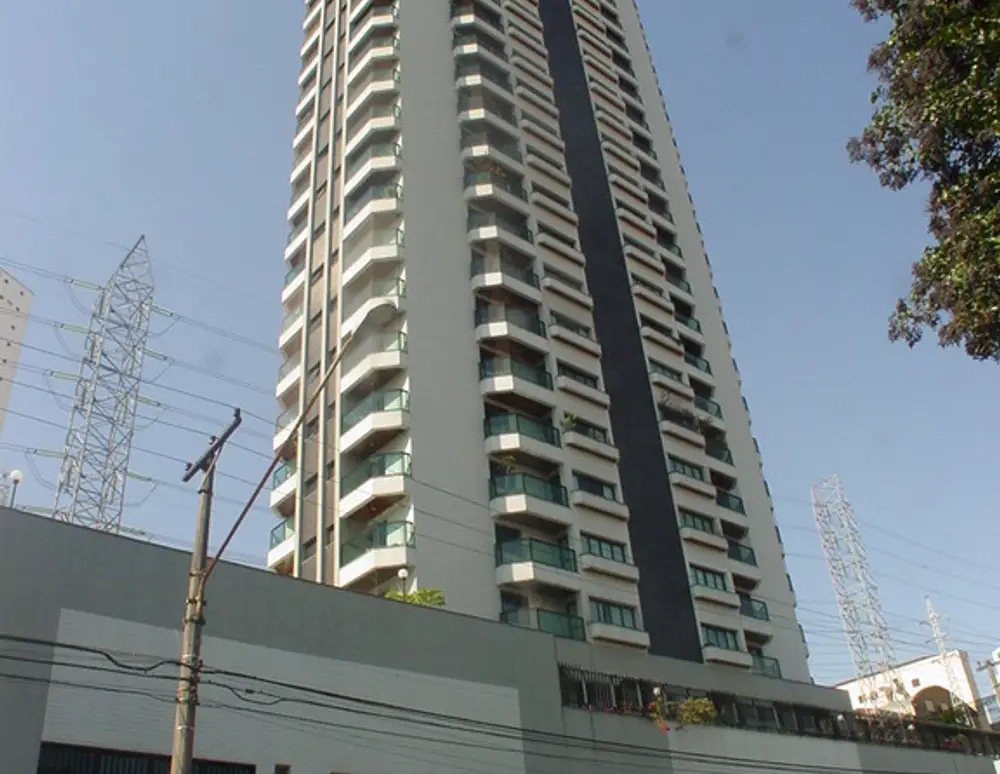 Edificio Residencial Julio Verne
