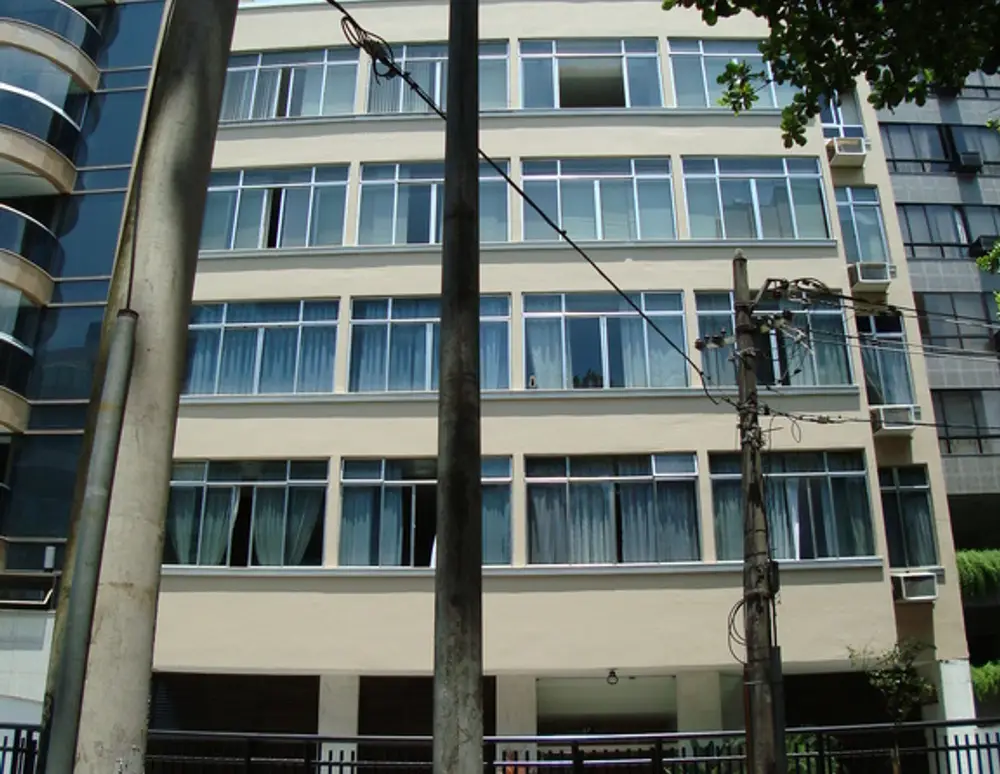 Edificio Peres